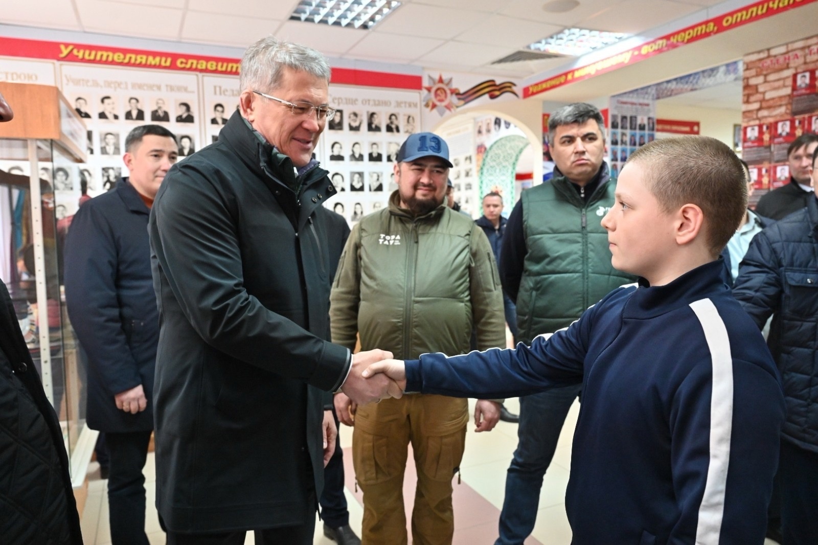 Глава Башкирии посетил кадетский корпус имени Героя России Доставалова